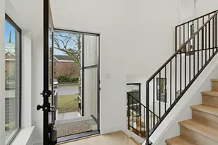 2806 W Dravus St, Seattle, WA 98199 - Photo 4