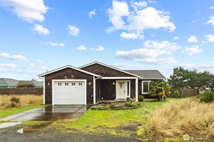 901 344th St, Ocean Park, WA 98640 - Photo 1