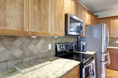 252 Quincy Avenue NE, Renton, WA 98059 - Photo 18