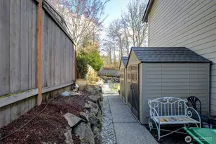 252 Quincy Ave NE, Renton, WA 98059 - Photo 40