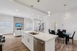7724 16th Ave SW, Seattle, WA 98106 - Photo 10