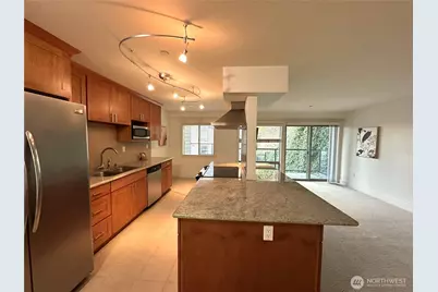 3212 SE 81st #C203, Mercer Island, WA 98040 - Photo 8