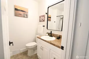 6637 S Lawrence St, Tacoma, WA 98409 - Photo 8