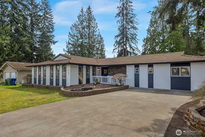 2402 Larlin Drive, Everett, WA 98203 - Photo 2