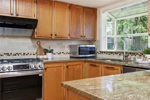 4317 209th Ave NE, Sammamish, WA 98074 - Photo 14