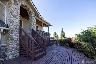 27111 141st Avenue SE, Kent, WA 98042 - Photo 2
