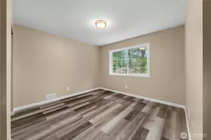 25401 Kanasket Dr, Black Diamond, WA 98010 - Photo 30
