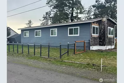 2401 N Washington Street, Long Beach, WA 98631 - Photo 1