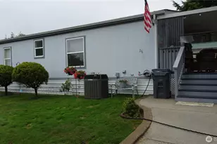 1019 Stanford Dr, Cosmopolis, WA 98537 - Photo 1