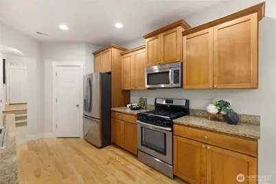 1316 216th Street SW, Lynnwood, WA 98036 - Photo 10