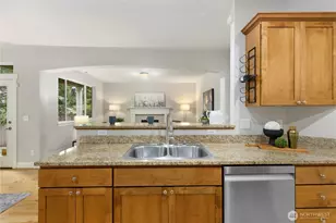 1316 216th St SW, Lynnwood, WA 98036 - Photo 8