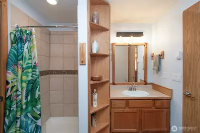 2028 W 5th Street, Port Angeles, WA 98363 - Photo 24