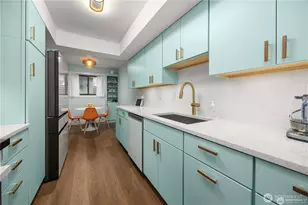 1524 NE 140th St, Seattle, WA 98125 - Photo 8