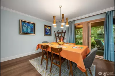 1524 NE 140th Street #D2, Seattle, WA 98125 - Photo 10