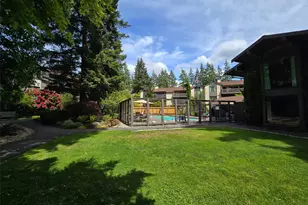 1524 NE 140th St, Seattle, WA 98125 - Photo 32