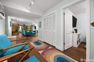 1524 NE 140th St, Seattle, WA 98125 - Photo 4