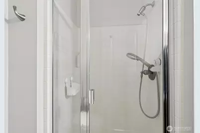 21264 SE 42nd Lane #21264, Issaquah, WA 98029 - Photo 22