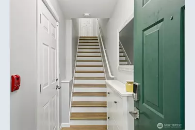 21264 SE 42nd Lane #21264, Issaquah, WA 98029 - Photo 2