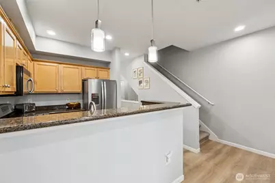 21264 SE 42nd Lane #21264, Issaquah, WA 98029 - Photo 10