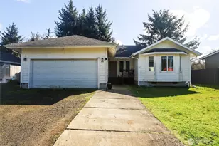 890 Vagabond Ave SW, Ocean Shores, WA 98569 - Photo 2