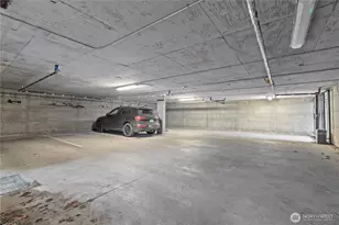 4329 Woodland Park Ave N, Seattle, WA 98103 - Photo 30