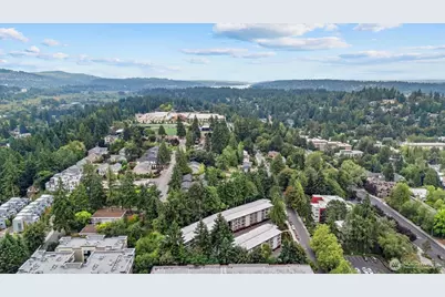 130 105th Avenue SE #108, Bellevue, WA 98004 - Photo 34