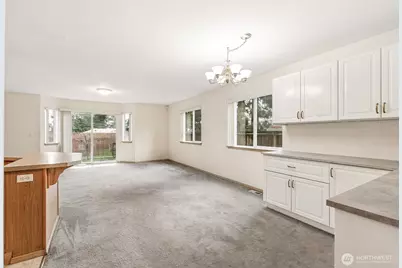 10435 3rd Avenue SW, Seattle, WA 98146 - Photo 6