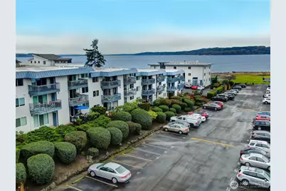 23003 Marine View Drive S, Des Moines, WA 98198 - Photo 8