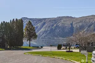 928 Selkirk Pl, Brewster, WA 98812 - Photo 2