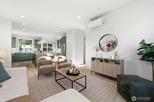 706 Newport Way NW, Issaquah, WA 98027 - Photo 8