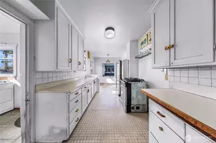 809 W Connecticut St, Bellingham, WA 98225 - Photo 18