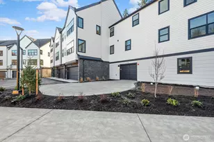 728 Newport Way NW, Issaquah, WA 98027 - Photo 14