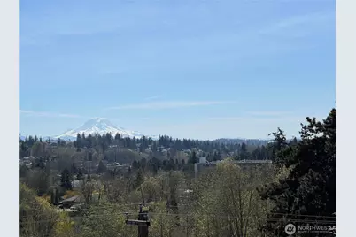 21010 9th Avenue S, Des Moines, WA 98198 - Photo 32