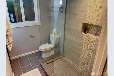 21010 9th Avenue S, Des Moines, WA 98198 - Photo 26