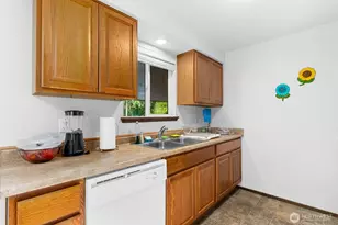 1072 1074 Central Street SE, Olympia, WA 98501 - Photo 14