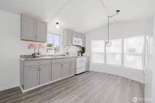 2115 Rocky Point Road NW, Bremerton, WA 98312 - Photo 10