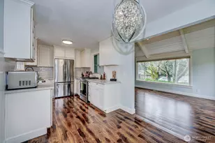 1209 NE 155th St, Shoreline, WA 98155 - Photo 4