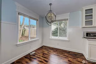 1209 NE 155th St, Shoreline, WA 98155 - Photo 6