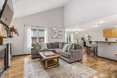 301 83rd Drive SE, Lake Stevens, WA 98258 - Photo 2