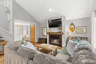 301 83rd Dr SE, Lake Stevens, WA 98258 - Photo 4