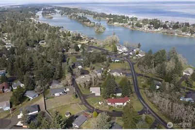 725 Wood Duck Avenue SE, Ocean Shores, WA 98569 - Photo 34