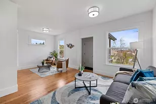 310 S 28th St, Tacoma, WA 98402 - Photo 10