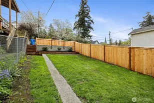 310 S 28th St, Tacoma, WA 98402 - Photo 16