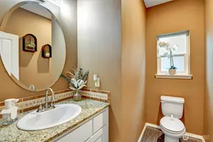 7402 Olympic Dr, Everett, WA 98203 - Photo 10