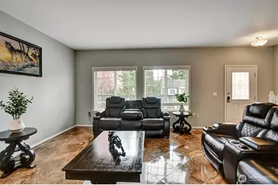 7402 Olympic Drive, Everett, WA 98203 - Photo 4