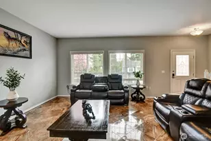 7402 Olympic Dr, Everett, WA 98203 - Photo 4