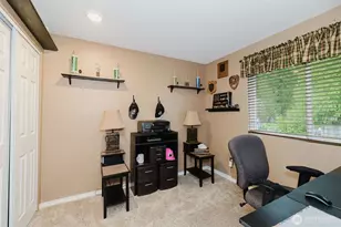 401 Pennie Ln, Bremerton, WA 98310 - Photo 24