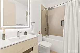 22713 SE 34th Ct, Sammamish, WA 98075 - Photo 28