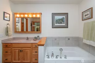 1082 Ripplebrook Dr, Port Angeles, WA 98362 - Photo 26