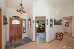1082 Ripplebrook Dr, Port Angeles, WA 98362 - Photo 16